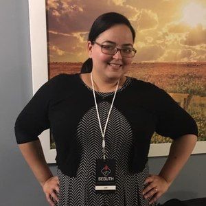 Meet your Posher, Paula